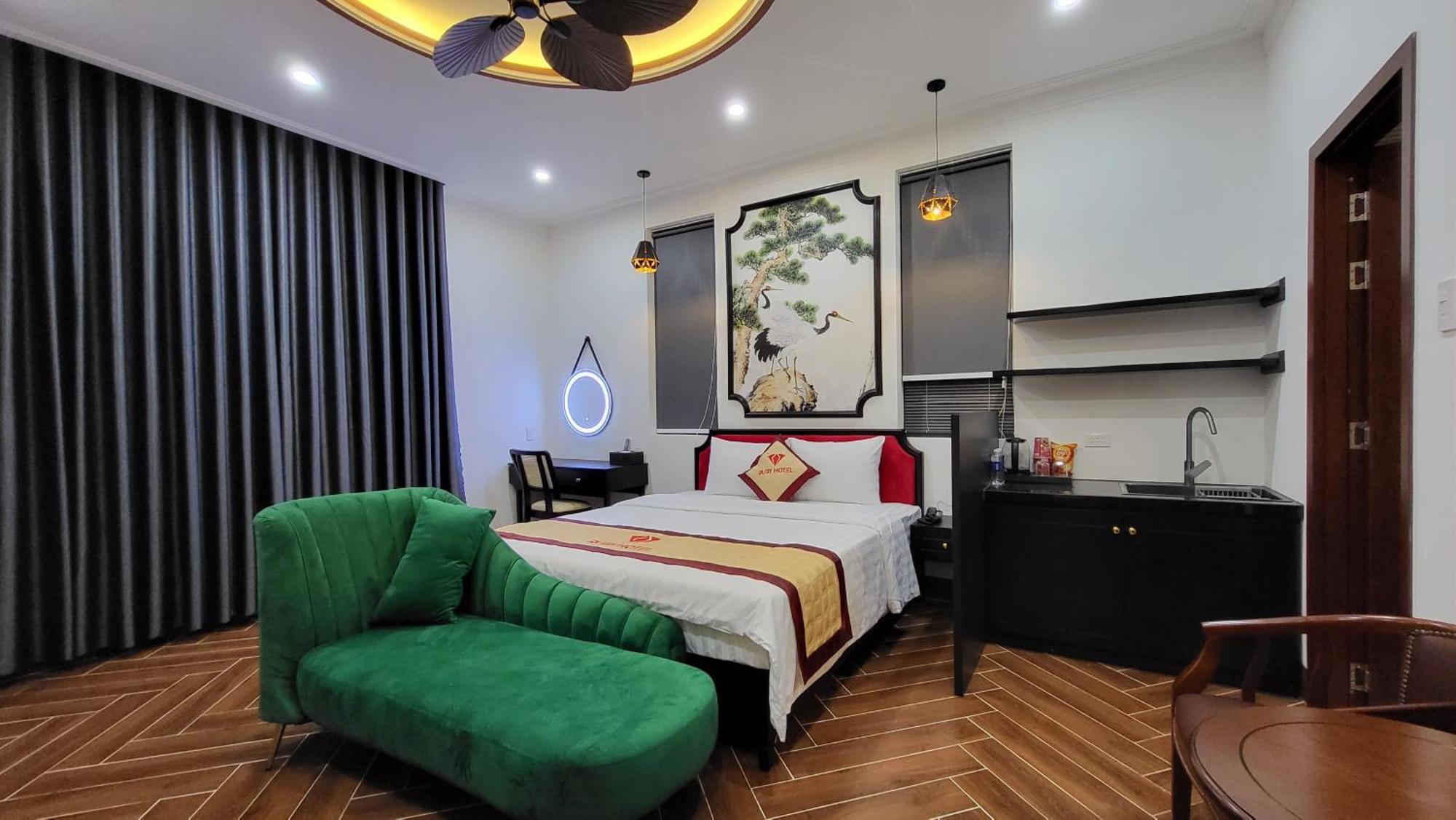 Ruby Hotel Vĩnh Long Екстериор снимка