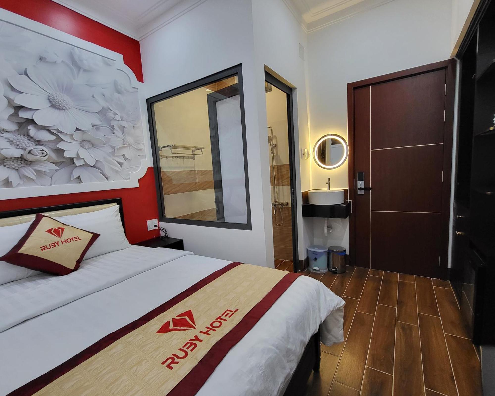 Ruby Hotel Vĩnh Long Стая снимка